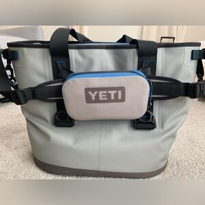 YETI Hopper 30 Cooler